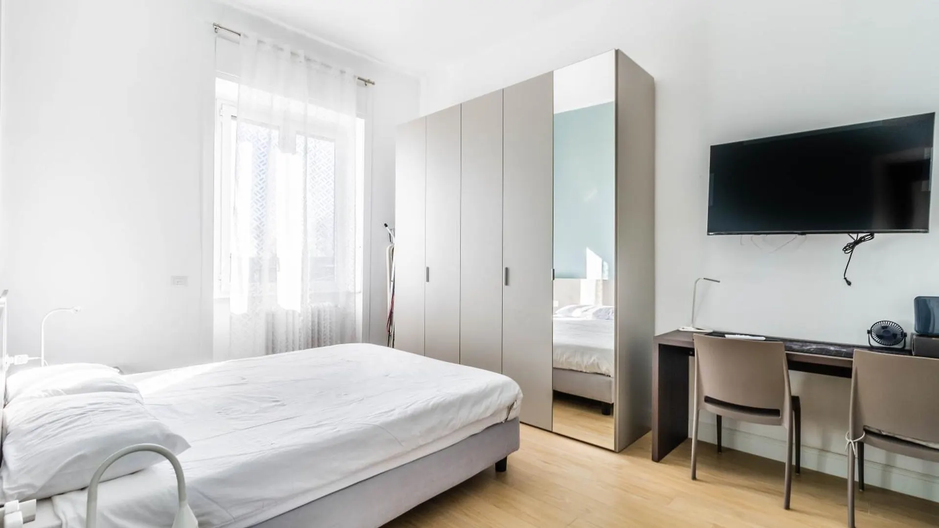 Appartamento Domusmi Spinoza-5 Milano